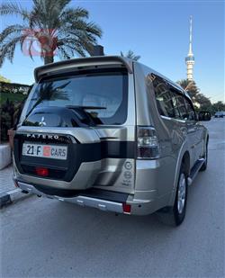 ميتسوبيشي باجيرو